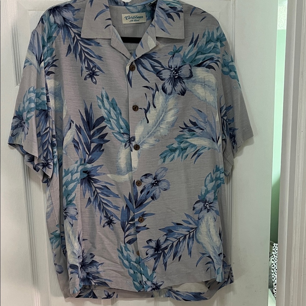 Caribbean Light Blue Floral Men's Shirt